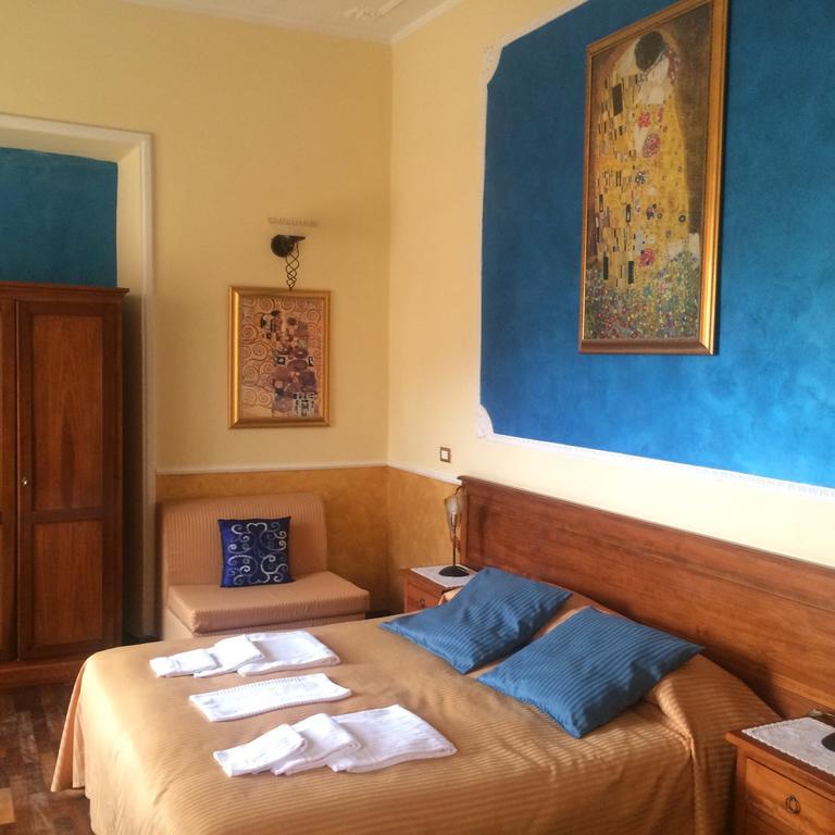 Tamara'S Suites Roma Cameră foto