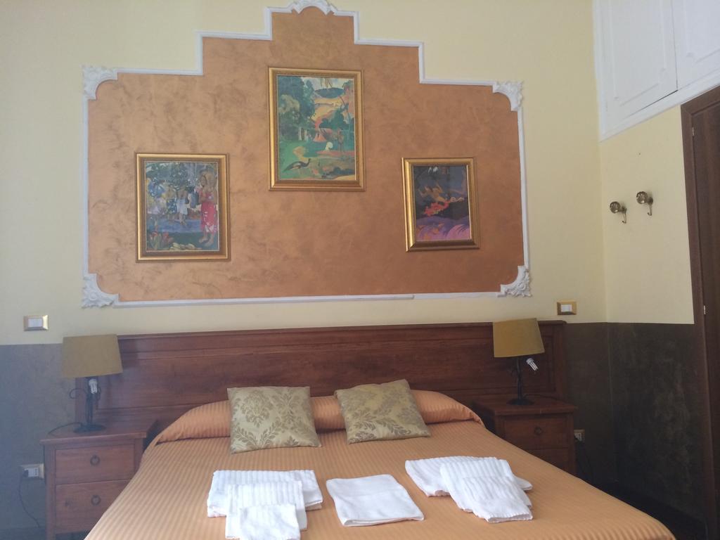 Tamara'S Suites Roma Cameră foto